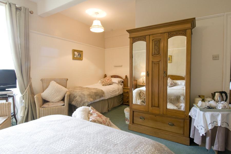 Gogarth Hall Farm Holidays Pennal Екстер'єр фото